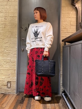 「ロックコーデ」｜「アイテム（スウェット）」を使った、つぼねさん（レディース・153cm）の秋コーディネート