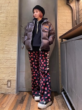 「ロック」｜「アイテム（スウェットパンツ）」を使った、つぼねさん（レディース・153cm）の冬コーディネート