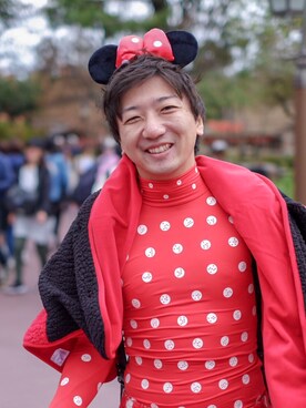 「ZOZO（ゾゾ）のアイテム（トップス、レッド系）」を使った、 赤ゾゾスーツの旅人 まきこうさん（メンズ）の秋コーディネート