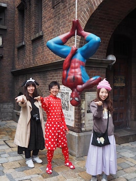 「ZOZO（ゾゾ）のアイテム（トップス、レッド系）」を使った、 赤ゾゾスーツの旅人 まきこうさん（メンズ）の秋コーディネート