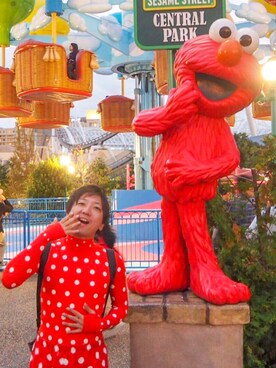 「ZOZO（ゾゾ）のアイテム（トップス、レッド系）」を使った、 赤ゾゾスーツの旅人 まきこうさん（メンズ）の秋コーディネート