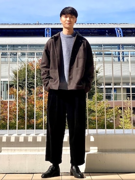 「アイテム（ニット/セーター、ブルー系）」を使った、sakasaさん（メンズ・180cm）の秋コーディネート