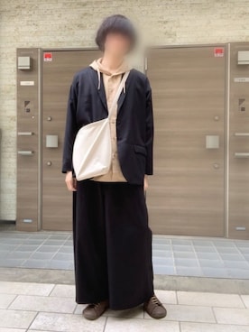 「unrelaxing（アンリラクシング）のアイテム（スラックス）」を使った、kmakoさん（メンズ・175cm）の春コーディネート