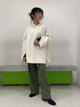 「ジーナシス」｜「アイテム（パーカー）」を使った、ぎちこ(Jeanasis)さん（レディース・145cm）の秋コーディネート