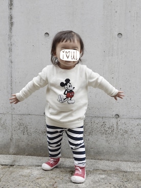 「UNIQLO（ユニクロ）のアイテム（ニット/セーター、ホワイト系）」を使った、ouiさん（キッズ・110cm）の春コーディネート