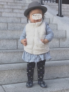 「UNIQLO（ユニクロ）のアイテム（ジャケット/アウター、ホワイト系）」を使った、ouiさん（キッズ・110cm）の冬コーディネート