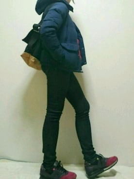 「UNIQLO（ユニクロ）のWOMEN ウルトラストレッチジーンズ（デニムパンツ）」を使った、coppepanさん（レディース・164cm）の冬コーディネート