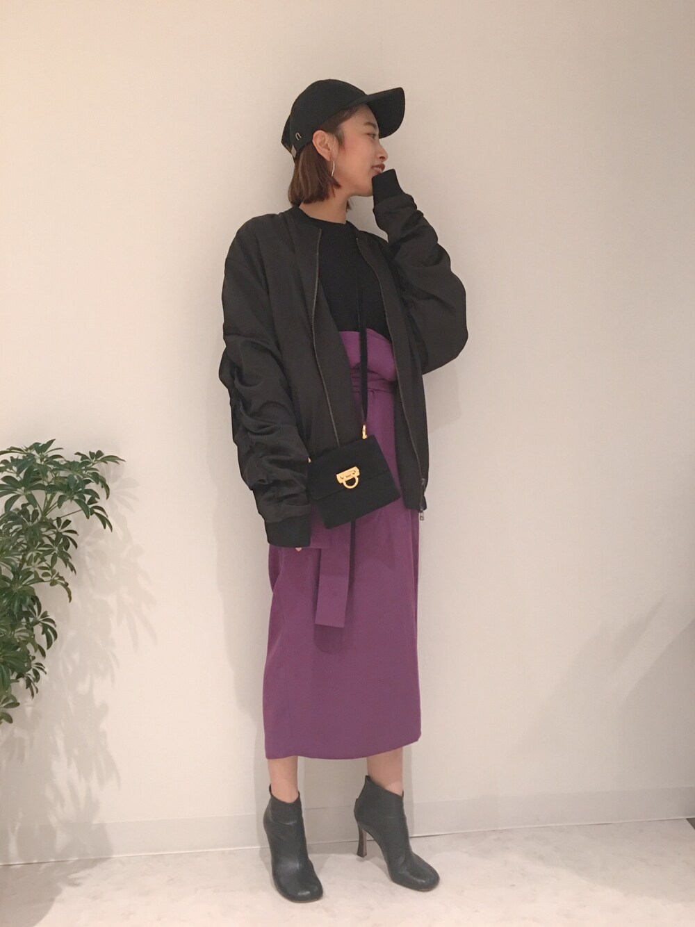 「KBF+のKBF+　ウエストリボンラップスカート（スカート、パープル系）」を使った、近藤千尋さん（レディース・160cm）の冬コーディネートの1枚目の写真