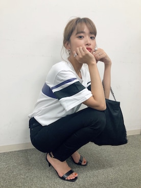「Saint Laurent（サンローラン）のアイテム（シューズ）」を使った、近藤千尋さん（レディース・160cm）の夏コーディネート