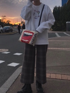「Alpha Industries（アルファインダストリーズ）のアイテム（シューズ）」を使った、яuяiさん（レディース・155cm）の秋コーディネート