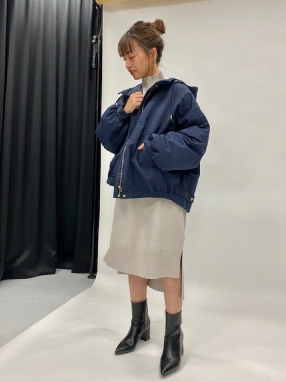 「マウンテンパーカー、JEANASiS、ニットワンピース、レイヤードスタイル、ジーナシス、3way、ポインテッドトゥ、秋コーデ、ハイネックワンピース」｜「JEANASISの【WEB限定】3WAYボアブルゾン/862254（ブルゾン、ブルー系）」を使った、JEANASIS　mkさん（レディース・155cm）の秋コーディネートの1枚目の写真