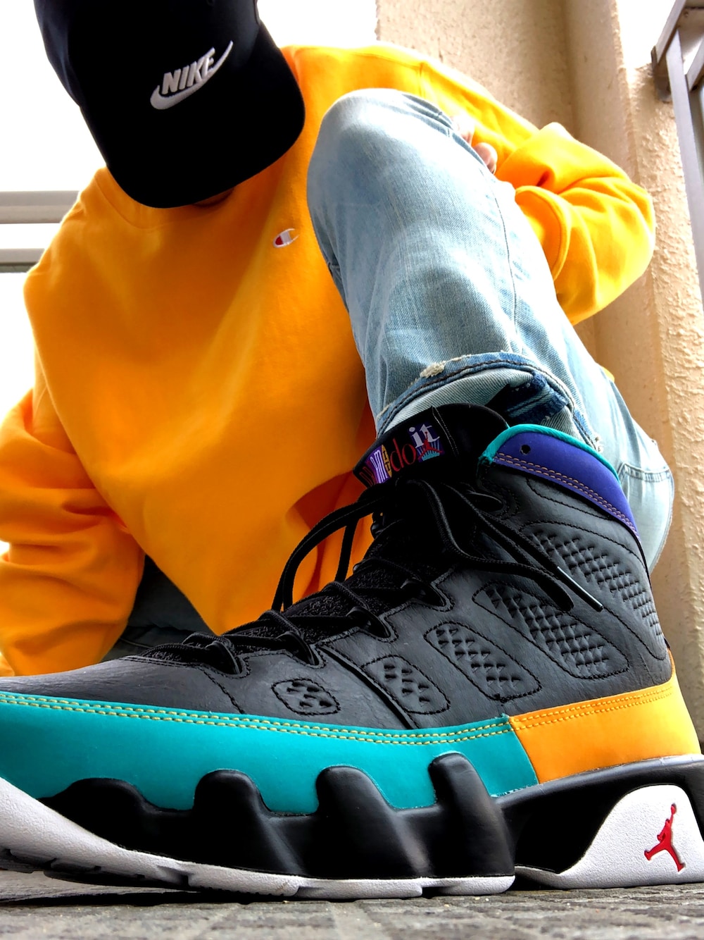 大人気 NIKE ジョーダン ポスト スライド コーデのアクセントに AIR JORDANのサンダルを使った人気ファッションコーディネート