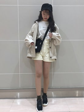 「へザー」｜「アイテム（スニーカー）」を使った、NENEさん（レディース・162cm）の冬コーディネート