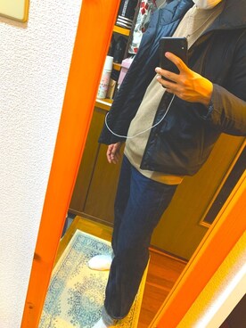 「LIDNM（リドム）のアイテム（ダウンベスト、ブラック系）」を使った、りおさん（メンズ・169cm）の冬コーディネート
