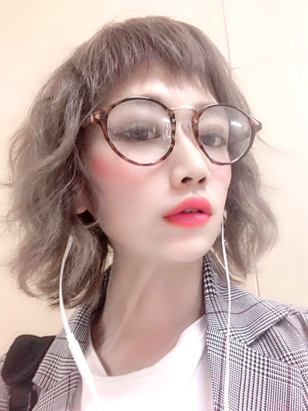 「カジュアルコーデ、シンプルコーデ、今日のコーデ、大人コーデ、おしゃれさんと繋がりたい、雨の日コーデ、いいね、save、フォローお願いします🤑」｜「MOUSSYのROUND PLAIN GLASSES②（メガネ、ブラック系）」を使った、きょろさん（レディース・153cm）の夏コーディネートの1枚目の写真