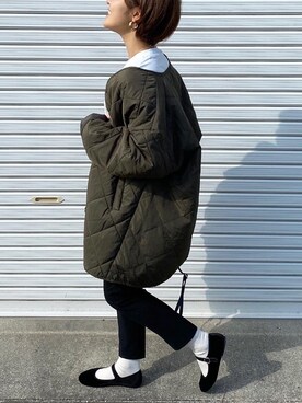 MIHO使用「GeeRA（【20冬新着】ビッグシルエットキルトコート）」的時尚穿搭