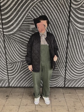 「rivet & surge（リベットアンドサージ）のアイテム（オールインワン・サロペット）」を使った、waka☺︎さん（レディース・159cm）の春コーディネート
