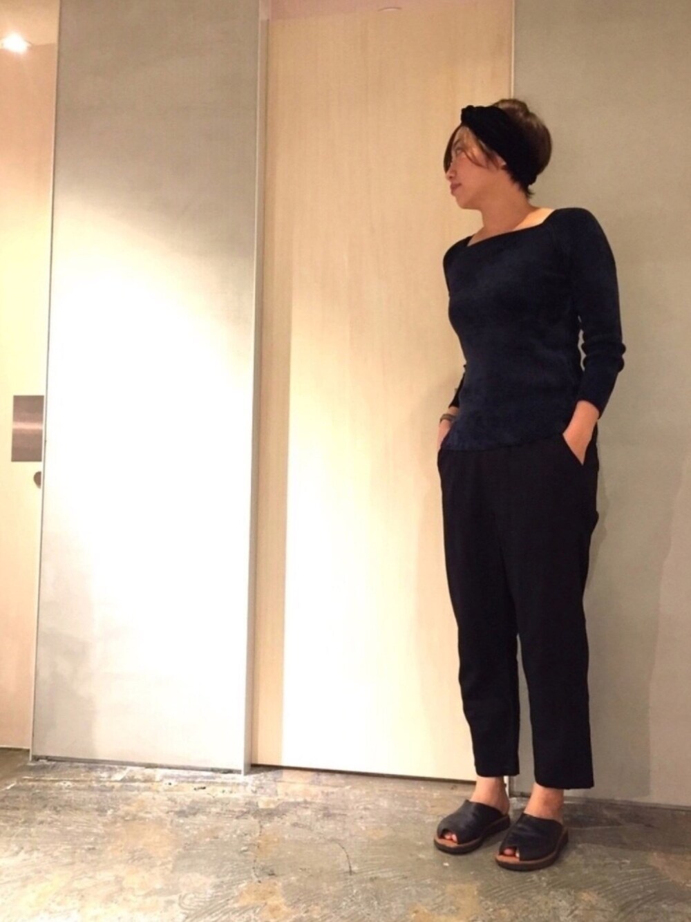 「So 1:1のラッセルカッティングモール リブプルオーバー（ニット/セーター、ブルー系）」を使った、SMMさん（レディース・165cm）の夏コーディネートの1枚目の写真