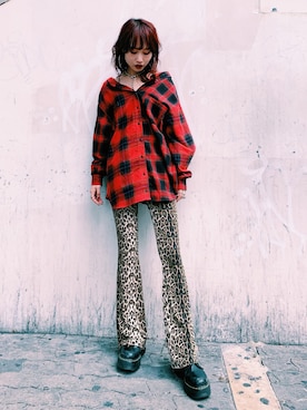 「jouetie（ジュエティ）のイージーフィットフレアパンツ（その他パンツ）」を使った、jouetie_tsubameさん（レディース・163cm）の秋コーディネート