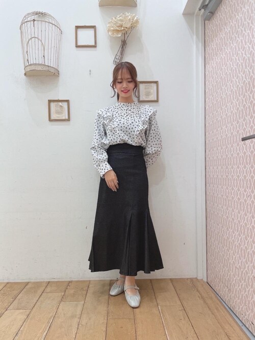 Majestic Legon マジェスティックレゴンピオレ姫路店スタッフさんのパンプスを使ったコーディネート Zozotown