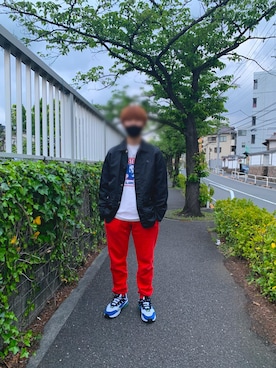 「MSGM（エムエスジーエム）のアイテム（パンツ）」を使った、R.Rさん（メンズ・168cm）の春コーディネート