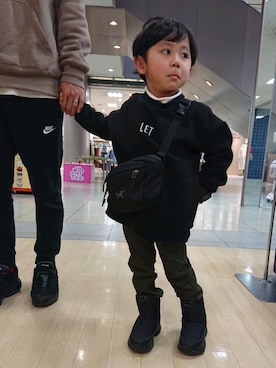 「アイテム（スウェット）」を使った、AOさん（キッズ・100cm）の春コーディネート