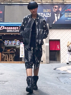 「DRKSHDW by RICK OWENS（ダークシャドウ バイ リックオウエンス）のアイテム（ブルゾン）」を使った、Iam Will Iamさん（メンズ・176cm）の冬コーディネート