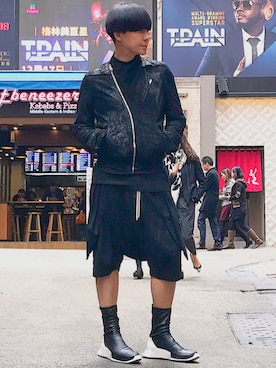 「RICK OWENS」｜「アイテム（ムートンコート）」を使った、Iam Will Iamさん（メンズ・176cm）の冬コーディネート