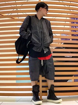「DRKSHDW by RICK OWENS（ダークシャドウ バイ リックオウエンス）のアイテム（MA-1）」を使った、Iam Will Iamさん（メンズ・176cm）の春コーディネート