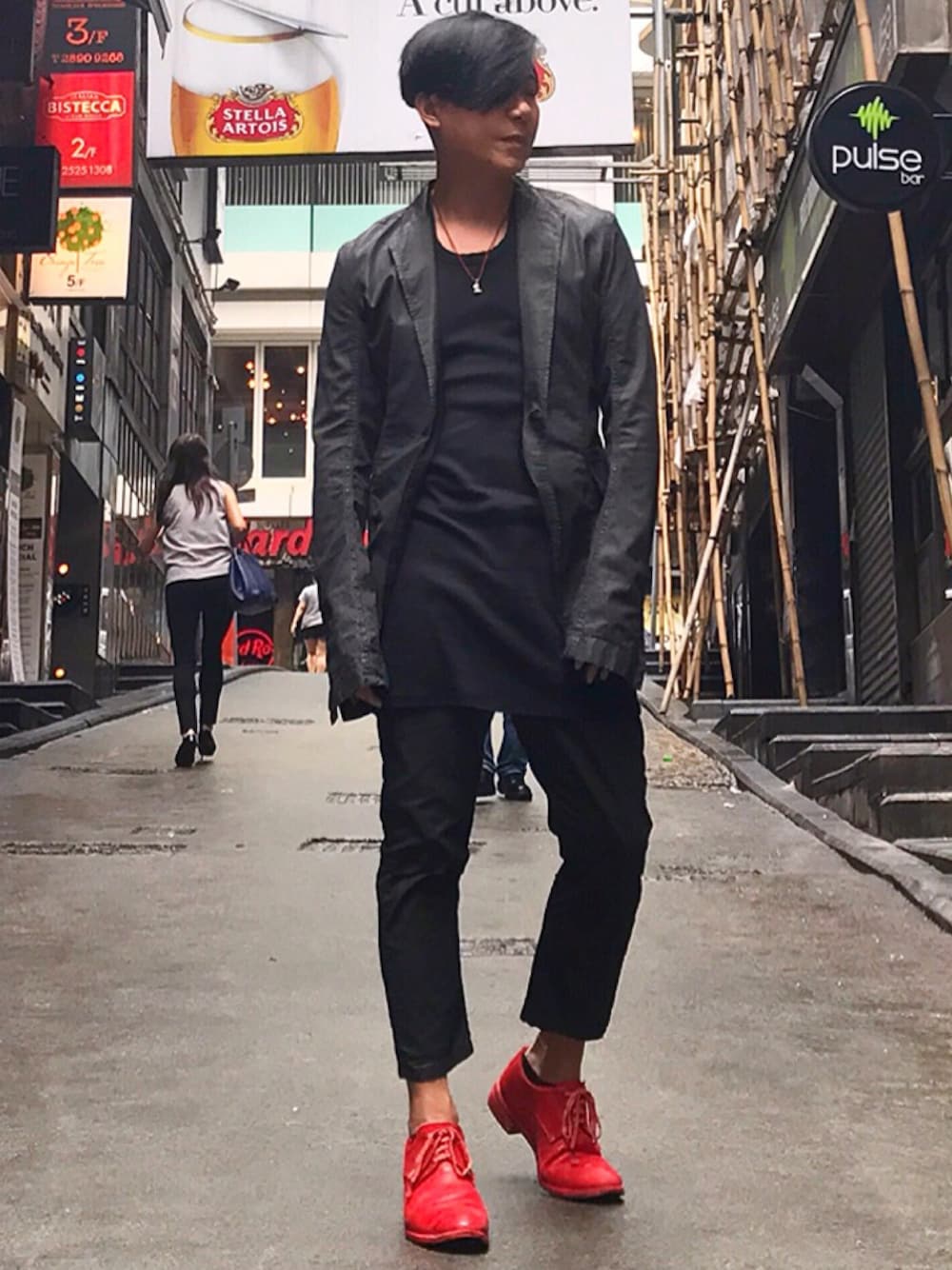 「ootd、outfit、look、STYLE、RICK OWENS、drkshdw、CAROL CHRISTIAN POELL」｜「DRKSHDW by RICK OWENSのアイテム（スーツジャケット、ブラック系）」を使った、Iam Will Iamさん（メンズ・176cm）の夏コーディネートの1枚目の写真