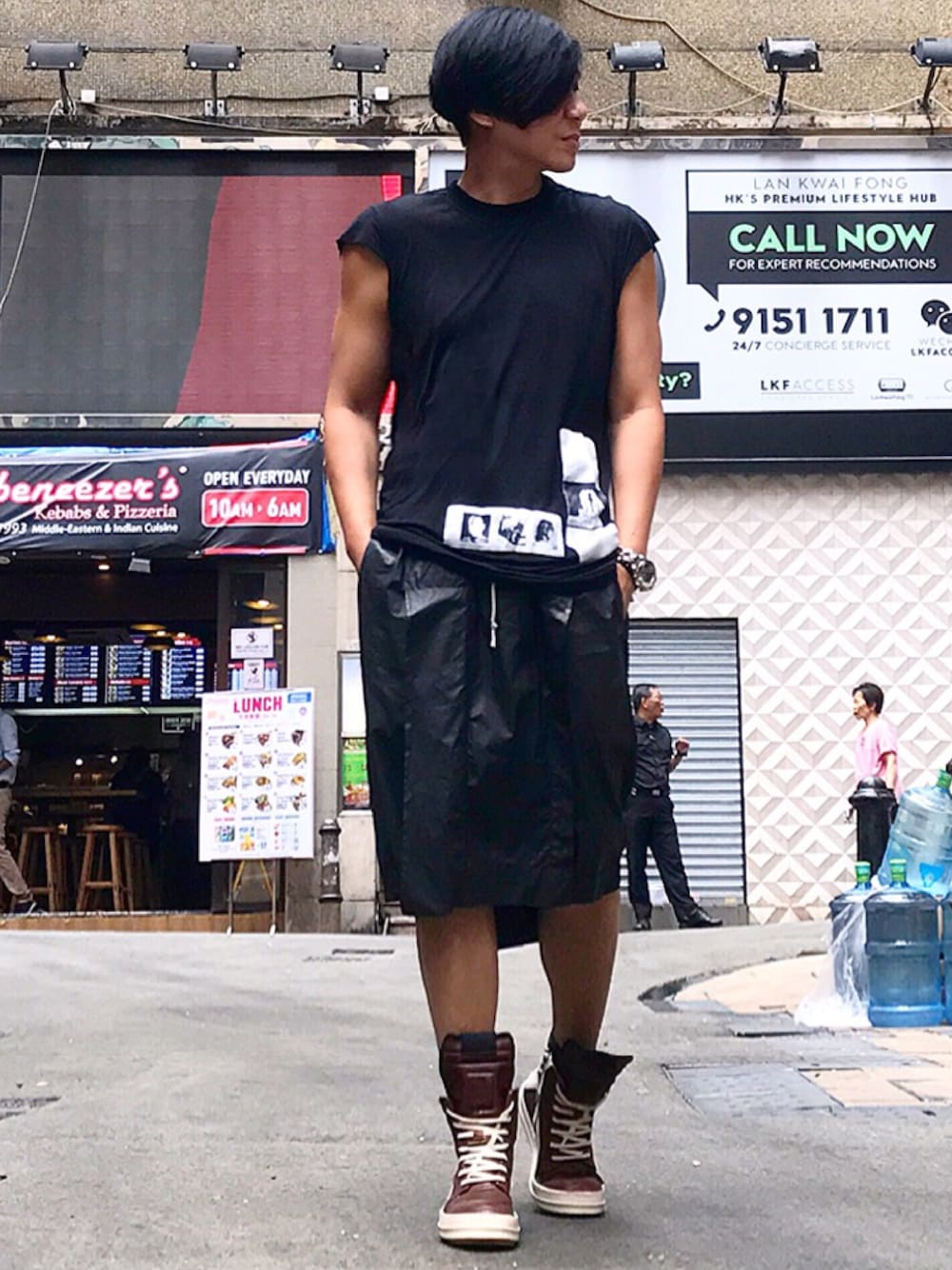 「ootd、STYLE、look、RICK OWENS、drkshdw」｜「DRKSHDW by RICK OWENSのアイテム（Tシャツ/カットソー、ブラック系）」を使った、Iam Will Iamさん（メンズ・176cm）の夏コーディネートの1枚目の写真
