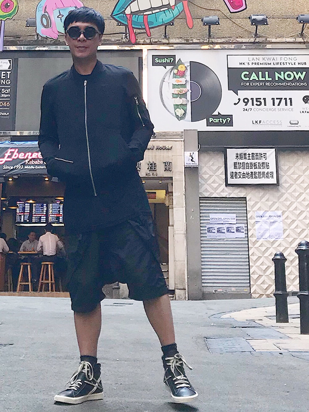 「Ootd #、look、STYLE、RICK OWENS、drkshdw」｜「Rick Owensのアイテム（ライダースジャケット、ブラック系）」を使った、Iam Will Iamさん（メンズ・176cm）の秋コーディネートの1枚目の写真