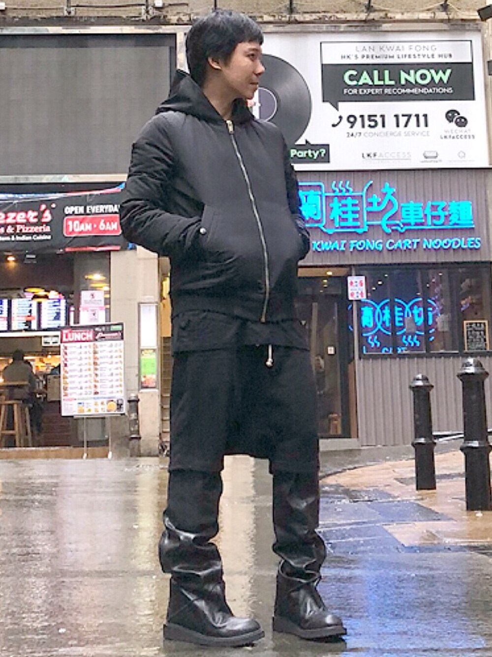 「ootd、STYLE、look、RICK OWENS、drkshdw」｜「Rick Owensのアイテム（MA-1、ブラック系）」を使った、Iam Will Iamさん（メンズ・176cm）の冬コーディネートの1枚目の写真