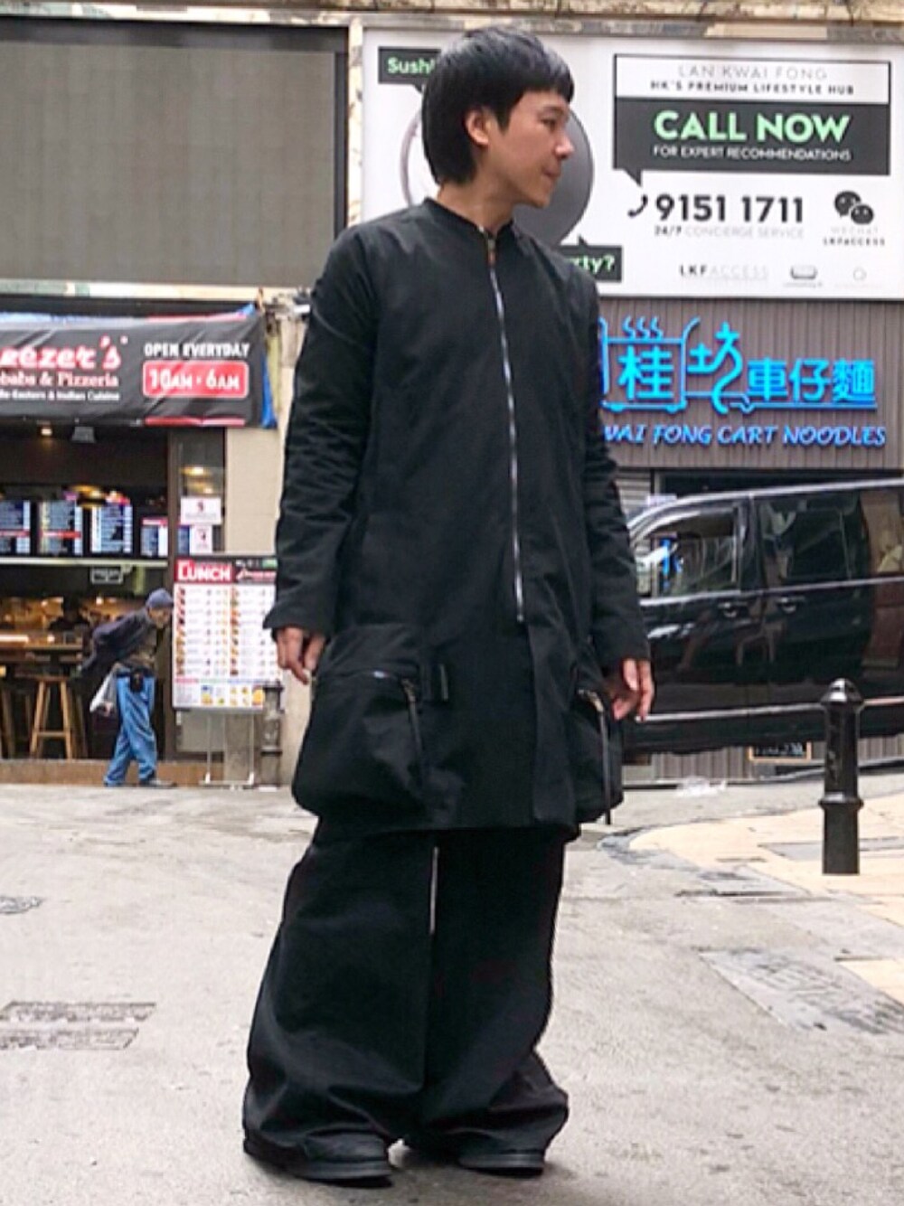 「ootd、STYLE、look、RICK OWENS、drkshdw、JULIUS」｜「Rick Owensのアイテム（ノーカラージャケット、ブラック系）」を使った、Iam Will Iamさん（メンズ・176cm）の冬コーディネートの1枚目の写真