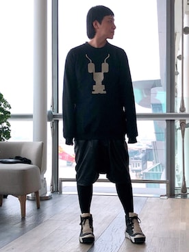 「DRKSHDW by RICK OWENS（ダークシャドウ バイ リックオウエンス）のアイテム（ジャージ）」を使った、Iam Will Iamさん（メンズ・176cm）の冬コーディネート