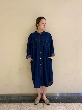 「デニムワンピース」｜「アイテム（スリッポン）」を使った、undmaimaiさん（レディース・163cm）の冬コーディネート