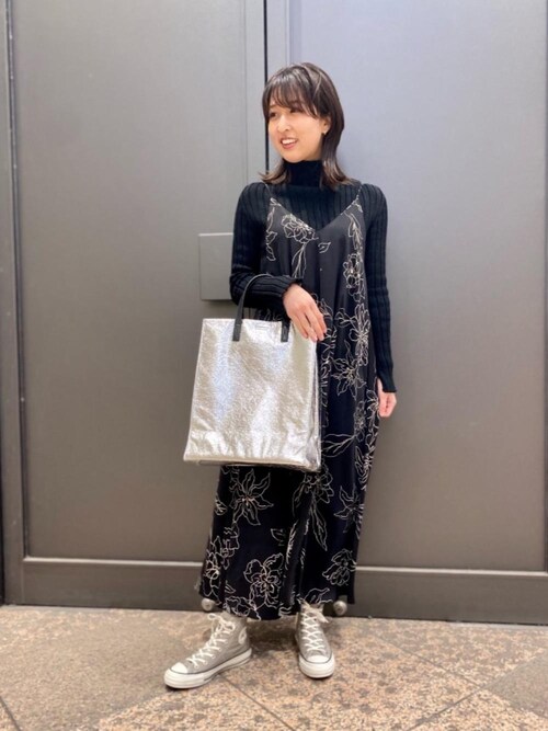 Rina Komatsu ユナイテッドアローズ 有楽町店 Converseのスニーカーを使ったコーディネート Wear