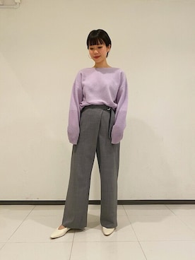 「白パンプス」｜「アイテム（その他シューズ）」を使った、鈴木さん（レディース・156cm）の冬コーディネート