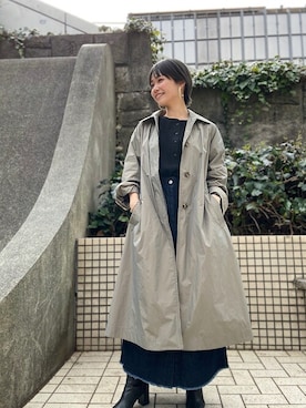 「アイテム（ステンカラーコート）」を使った、鈴木さん（レディース・156cm）の春コーディネート