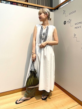 「リラックスパンツ」｜「アイテム（ワンピース/ドレス）」を使った、鈴木さん（レディース・156cm）の夏コーディネート