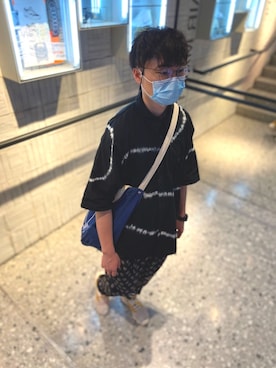 「FRAPBOIS」｜「アイテム（アナログ腕時計）」を使った、Mackenzieさん（メンズ・176cm）の秋コーディネート
