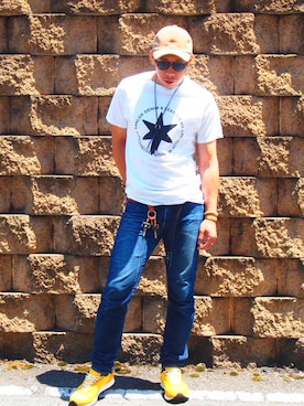 「アイテム（スニーカー、イエロー系）」を使った、Kyonさん（メンズ・174cm）の夏コーディネート