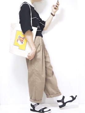 「メゾン キツネ(MAISON KITSUNE)」｜「アイテム（トートバッグ）」を使った、ちょこすけ🍫さん（メンズ・168cm）の夏コーディネート