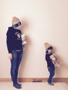 「petit main（プティマイン）のロゴデザイン裏起毛トレーナー（スウェット）」を使った、Sakura&mammyさん（キッズ・90cm）の冬コーディネート
