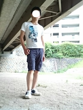 「SCHLUSSEL（シュリセル）のアイテム（トップス）」を使った、おろろbiancoさん（メンズ・178cm）の夏コーディネート