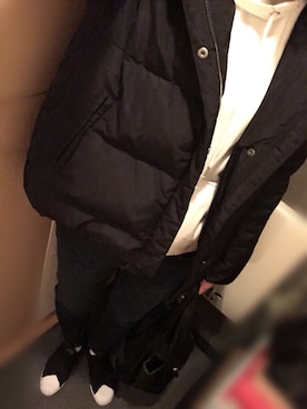「白トップス」｜「アイテム（ジャケット/アウター）」を使った、seyoさん（レディース・166cm）の冬コーディネート