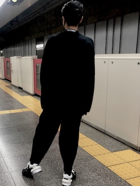 「unrelaxing（アンリラクシング）のアイテム（スウェット）」を使った、Daさん（メンズ・178cm）の冬コーディネート