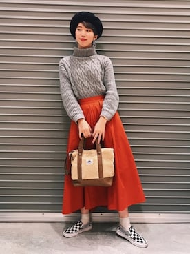 「シンプルおしゃれが好き」｜「アイテム（ハンチング/ベレー帽）」を使った、studio CLIP ジョイナステラス二俣川店さん（レディース・168cm）の冬コーディネート