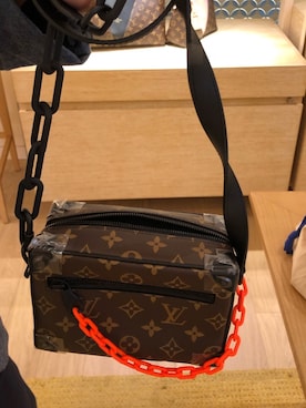 「LOUIS VUITTON（ルイヴィトン）のアイテム（ショルダーバッグ）」を使った、kouichi.Aさん（メンズ・178cm・30代）の春コーディネート