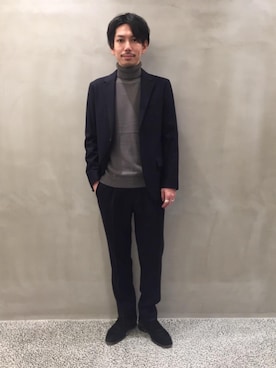 「UNITED ARROWS（ユナイテッドアローズ）の<UNITED ARROWS> ライトフランネル 1プリーツ パンツ†（その他パンツ、ブルー系）」を使った、kakita tsuyoshiさん（メンズ・173cm）の秋コーディネート